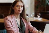 pexels-edmond-dantes-4340033