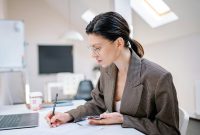 pexels-yankrukov-7693111